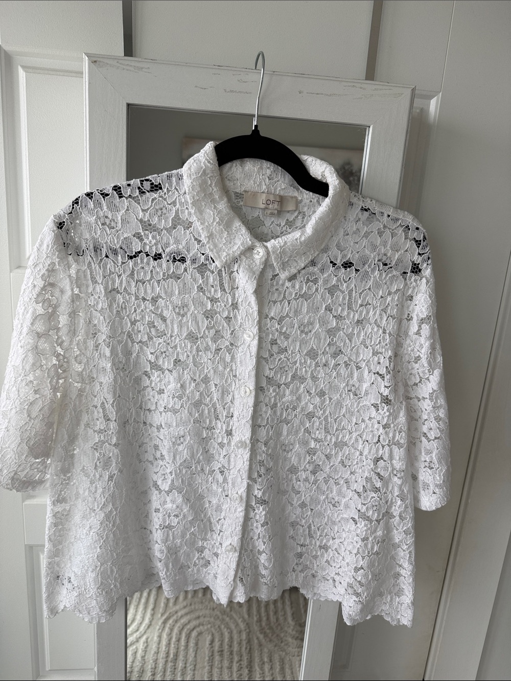 LOFT White Lace Short Sleeve Button-Front Shirt
